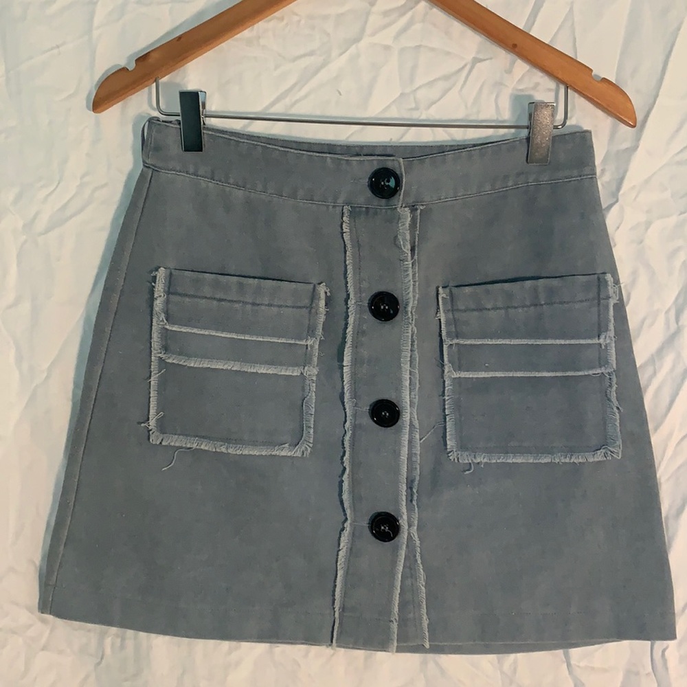 Boutique button front a-line mini skirt.